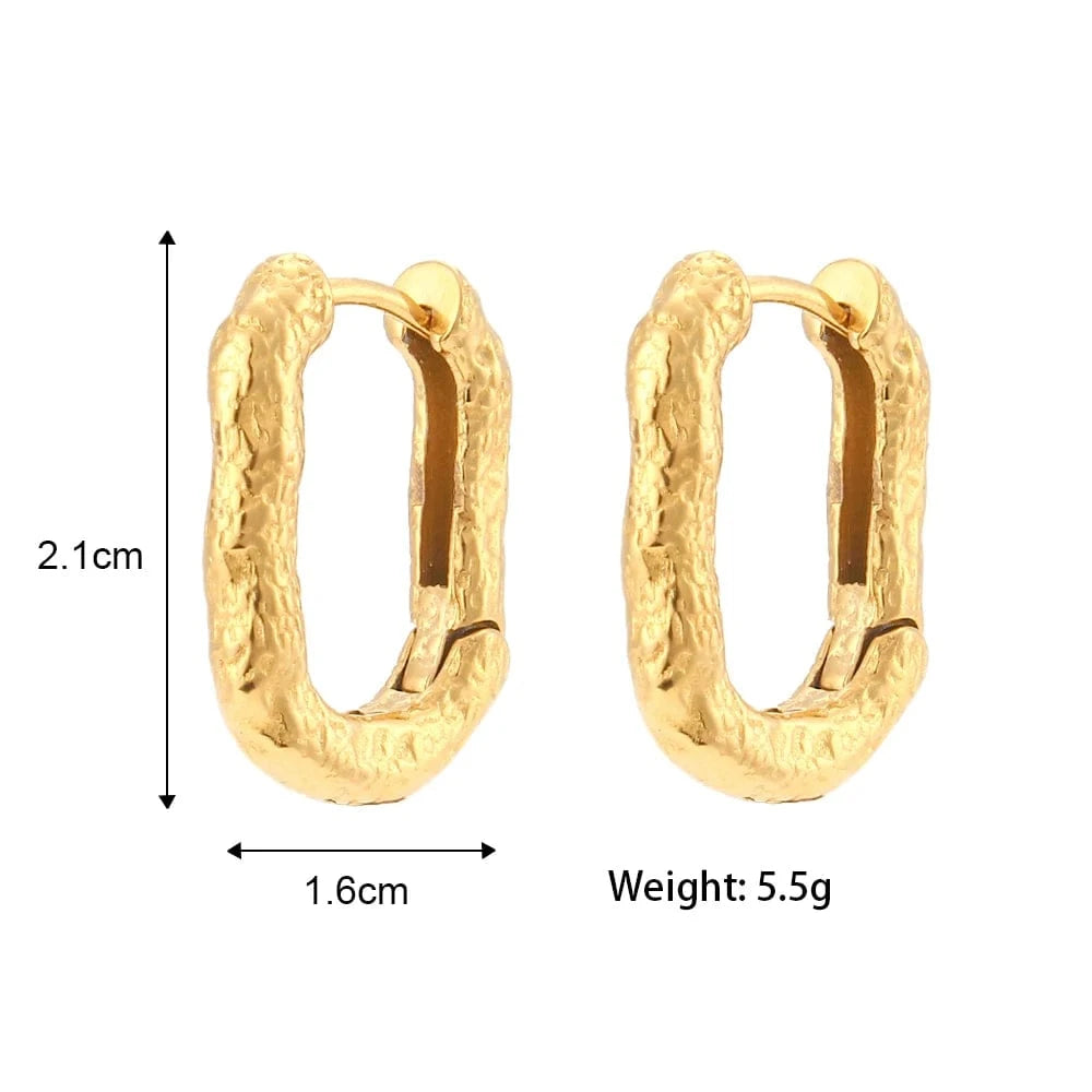 E6976_Gold Matte Engraved Texture Stainless Steel Gold Plated U Shape Huggie Hoop Earrings 18k Gold Plated Jewelry