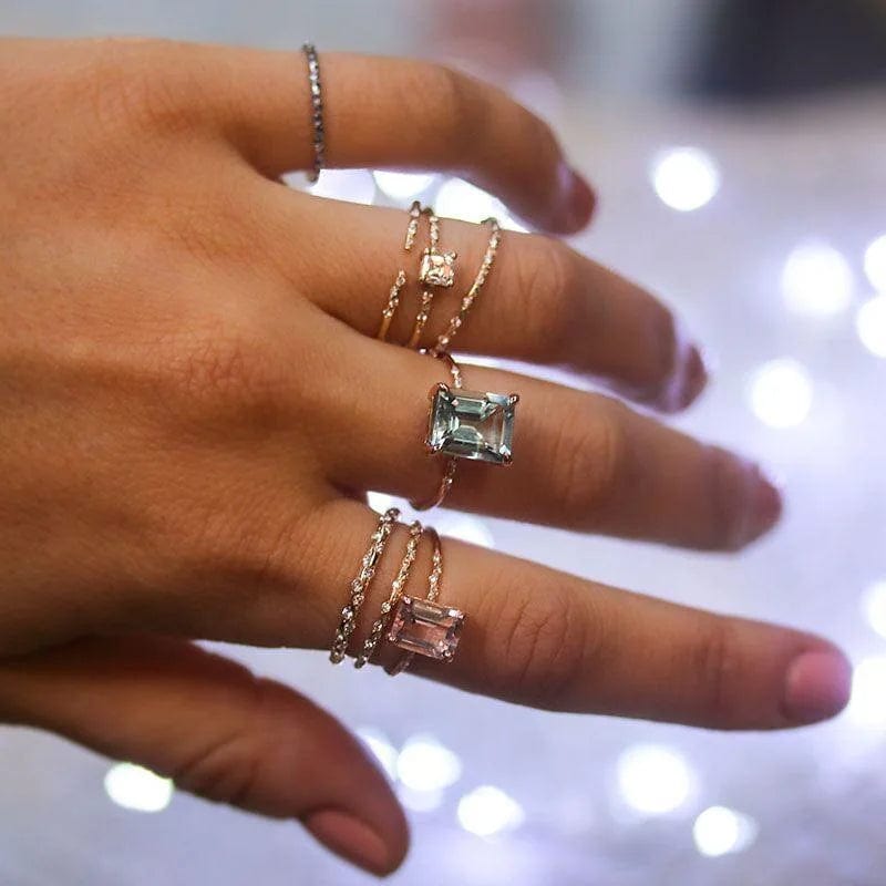 Elegant AAA Cubic Zirconia Copper Ring Statement Jewelry Classic Green Blue Red Solitaire CZ Wedding Rings for Women