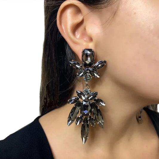 Elegant Black Rhinestone Crystal Pendant Earrings Sophisticated Eye-catching Luxury Design Jewelry for Women Accessory