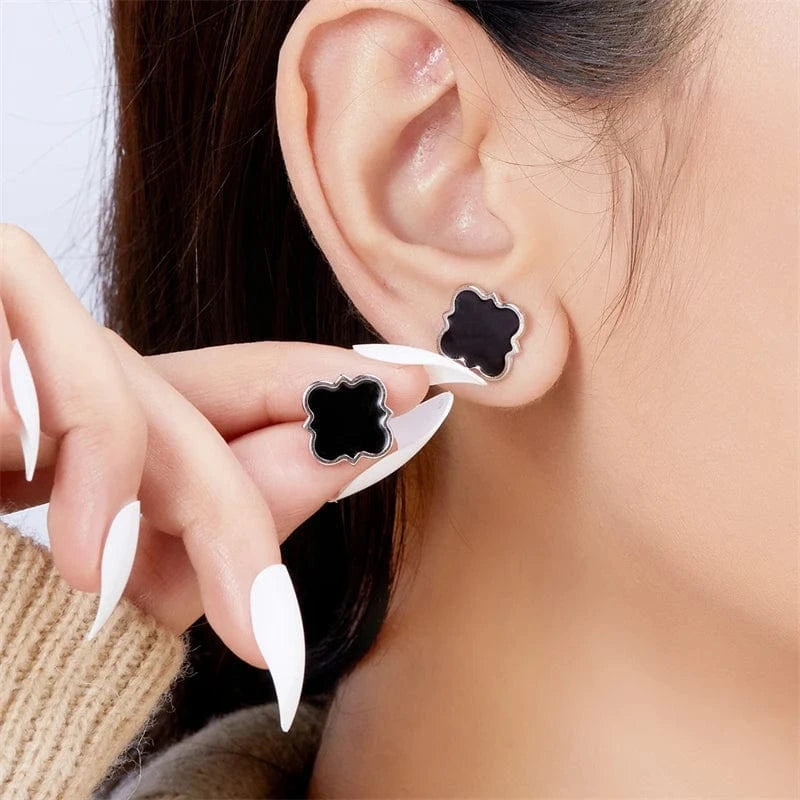 Elegant Earrings / ER23Y1210-1 Rinhoo Black Color Ear Women's Girls Classic Cute Fresh Lucky Four-Leaf Clover Shape Ear Stud Earrings Fashion Jewelry