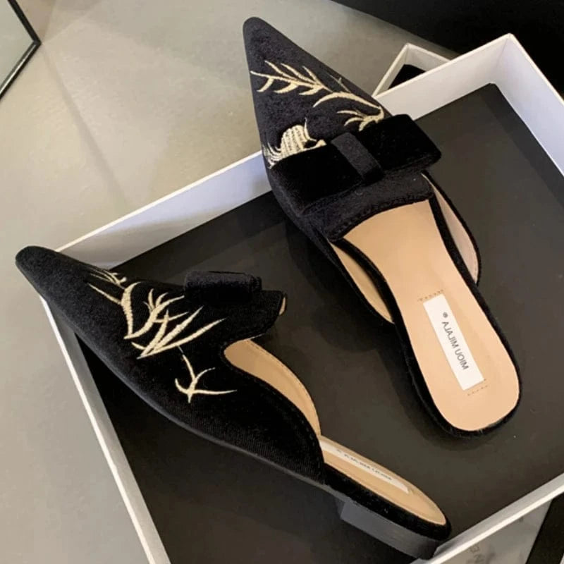 Embroidery Outdoor Slippers Closed Toe Female Ladies Casual  Loafer Spring  Flat shoes