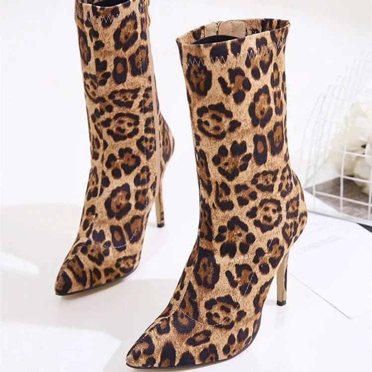 Europe and the United States cross border women's short boots autumn and winter new sharp leopard print color matching thin high