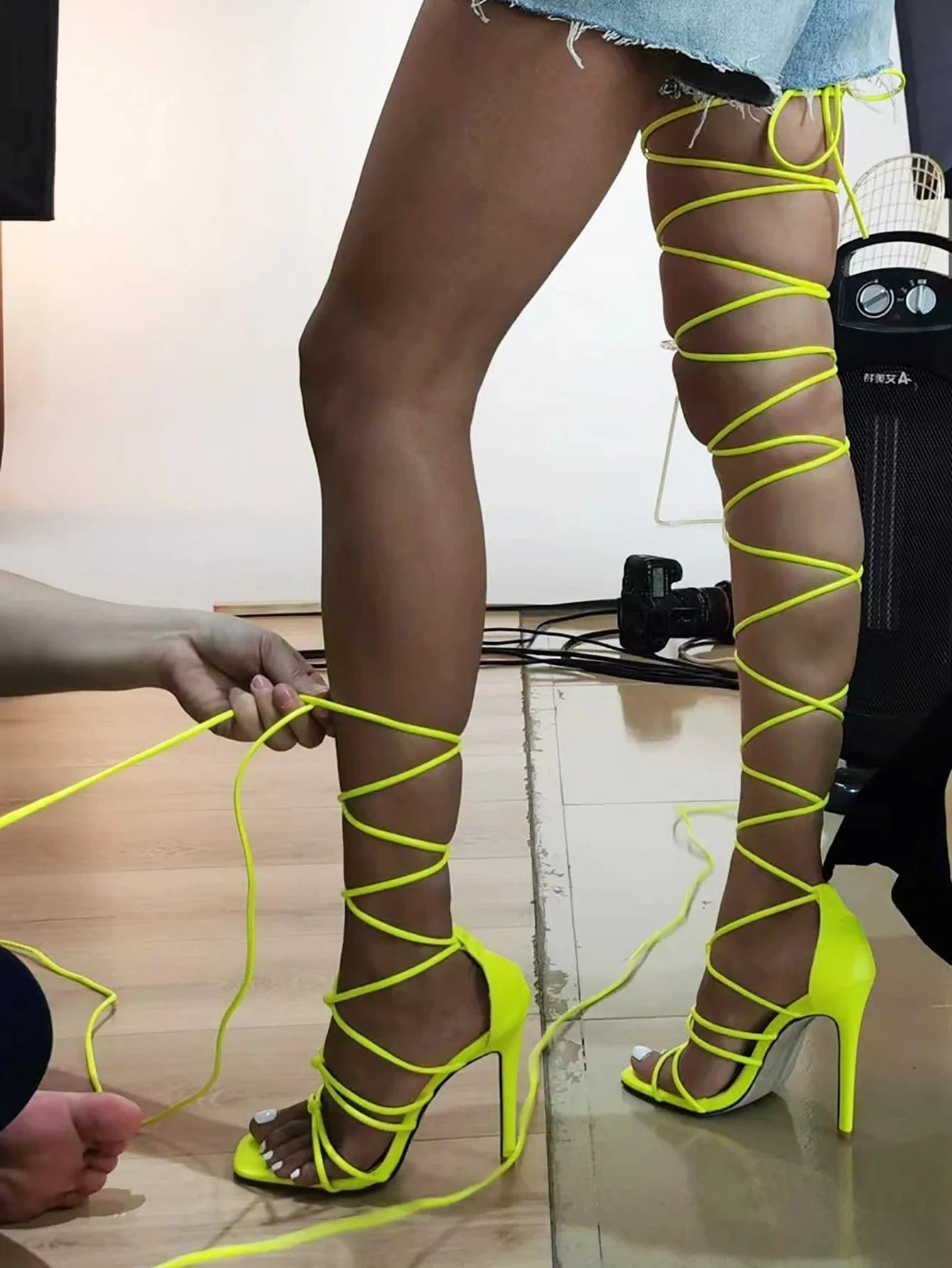 European and American new long super beautiful bandage bright yellow peach red thin high-heeled women's fashion sandals