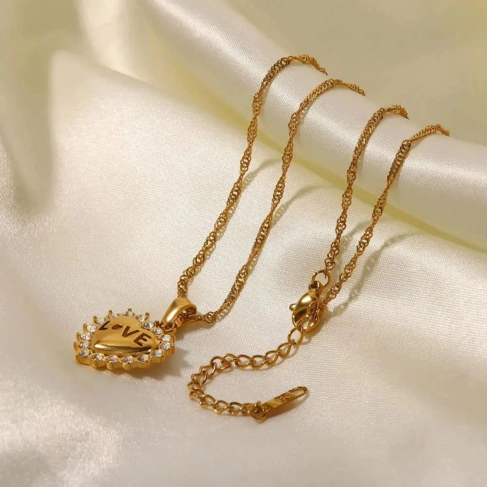 fashion / 18inches / N2359 N2359 New Trend Jewelry 18K Gold Plated Stainless Steel Cubic Zirconia Chunky Love Heart Pendant Necklace