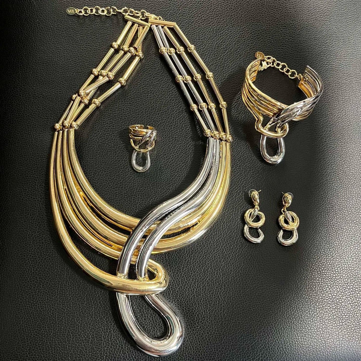Fashion 24 k Gold Plated Bracelet Necklace Jewelry Set African Jewelry For Women 2 Tones Gold And Silver Jewelry Necklace Sets