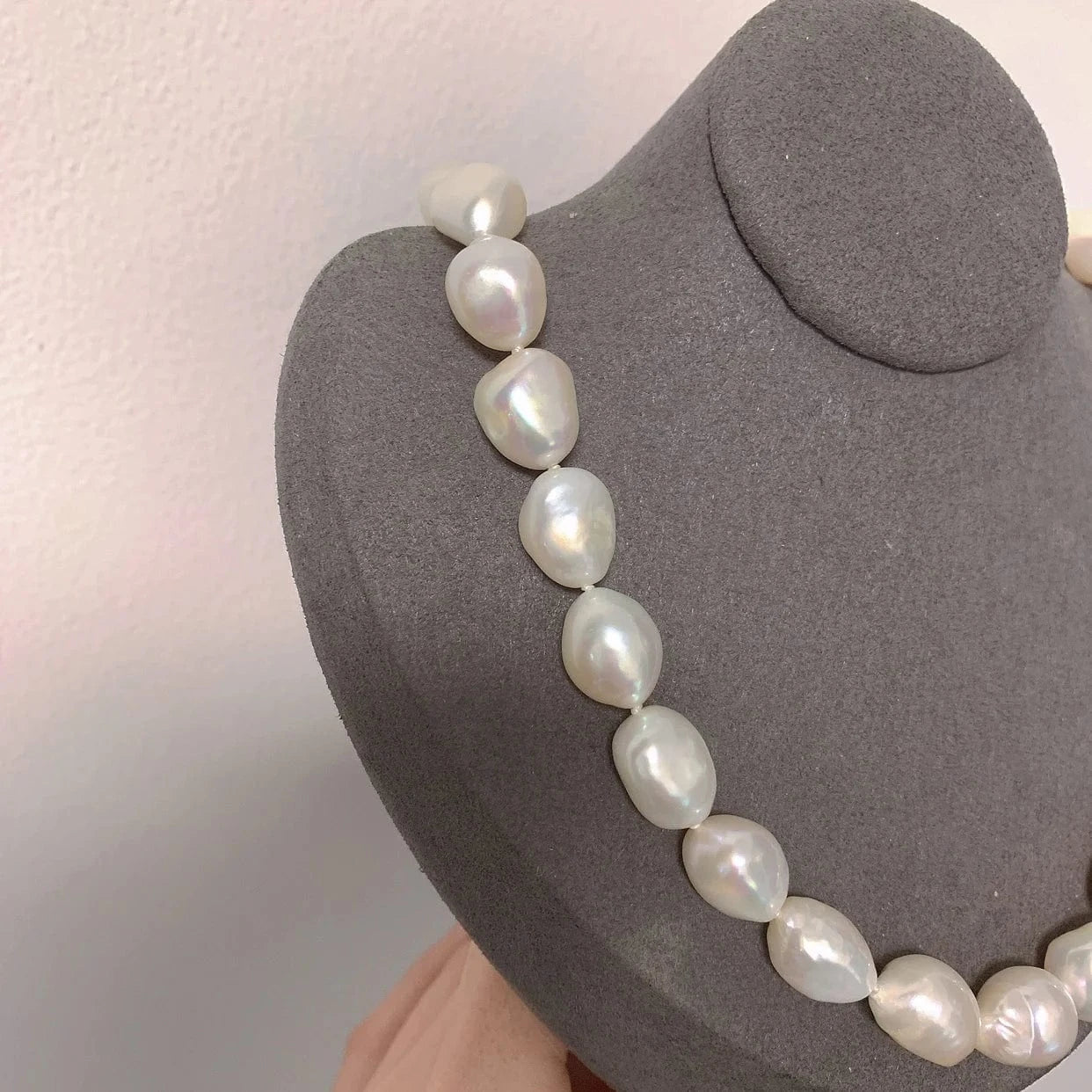 Fashion / 40cm / White Wholesale luxury design jewelry 11-13cm white natural freshwater large baroque necklace