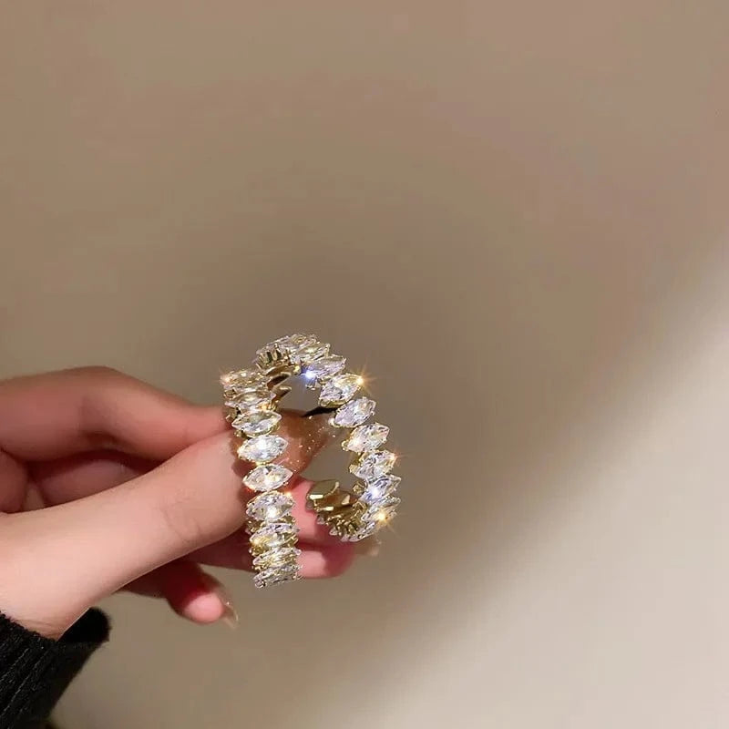 fashion / 5 Luxury 925 Silver Pin Hypoallergenic CC Earrings Exquisite Crystal Rhinestone Hoop Earrings Designer Jewelry Jewelry for Women