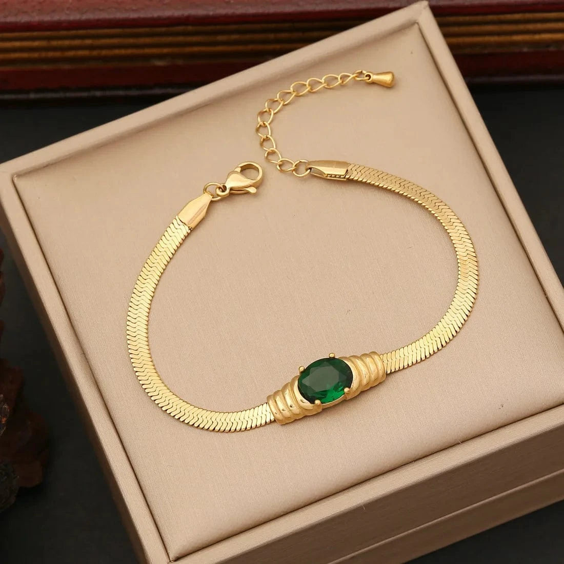 fashion / B Bracelet Wholesale Women Emerald Zircon Heart Four Leaf Clover Necklace Bracelet Earrings New 18k Gold Plated Stainless Steel Jewelry Set