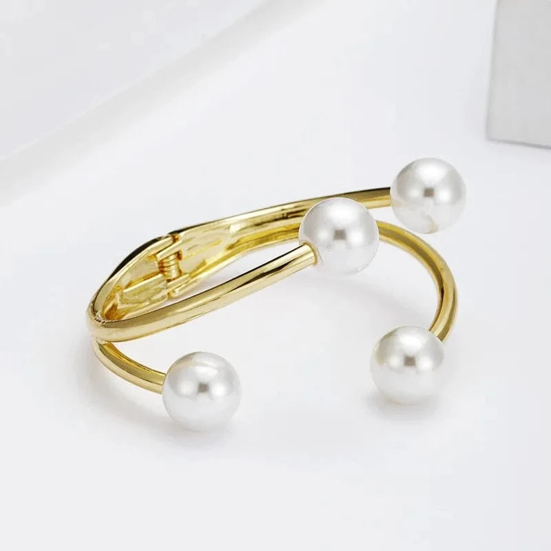 Fashion Design Pearl Bracelet Small Fragrant Wind Irregular Shaped Bracelet  Personalized Gold Plated Bracelet