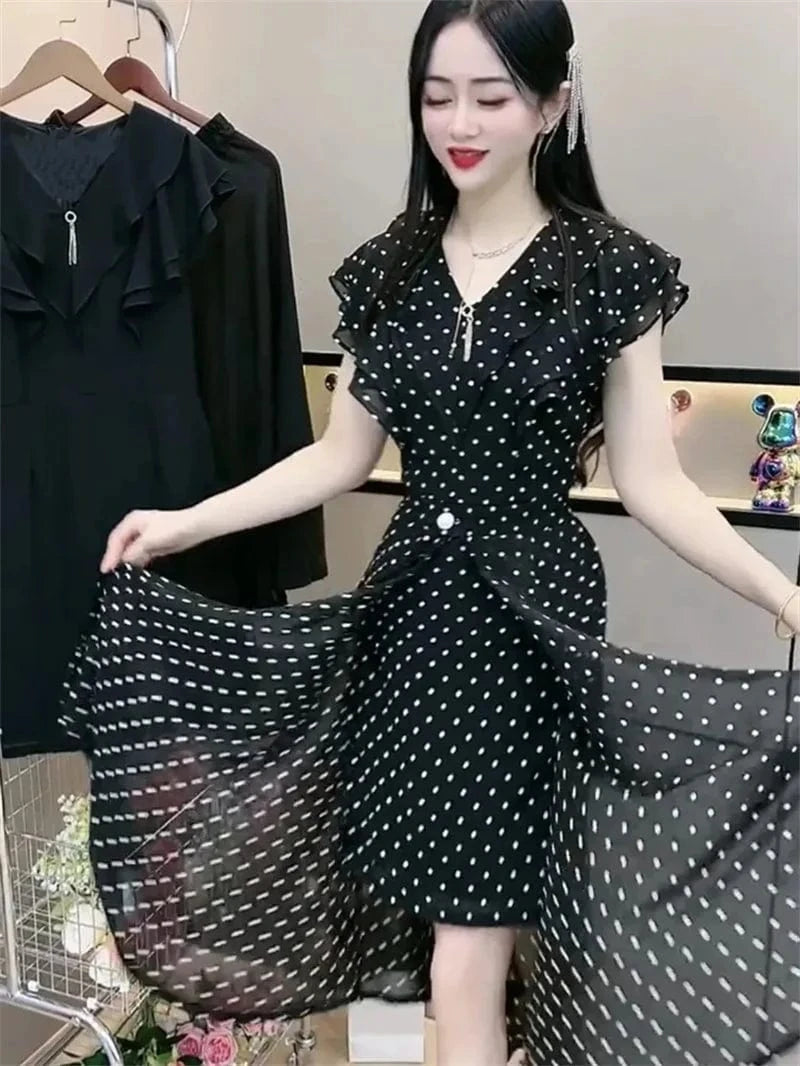 Fashion Dress Set Women's 2024 Summer New Polka Dot Style Sweet and Slim Ruffle Dress+Apron Two Piece Set Black V-Neck Dress Lad