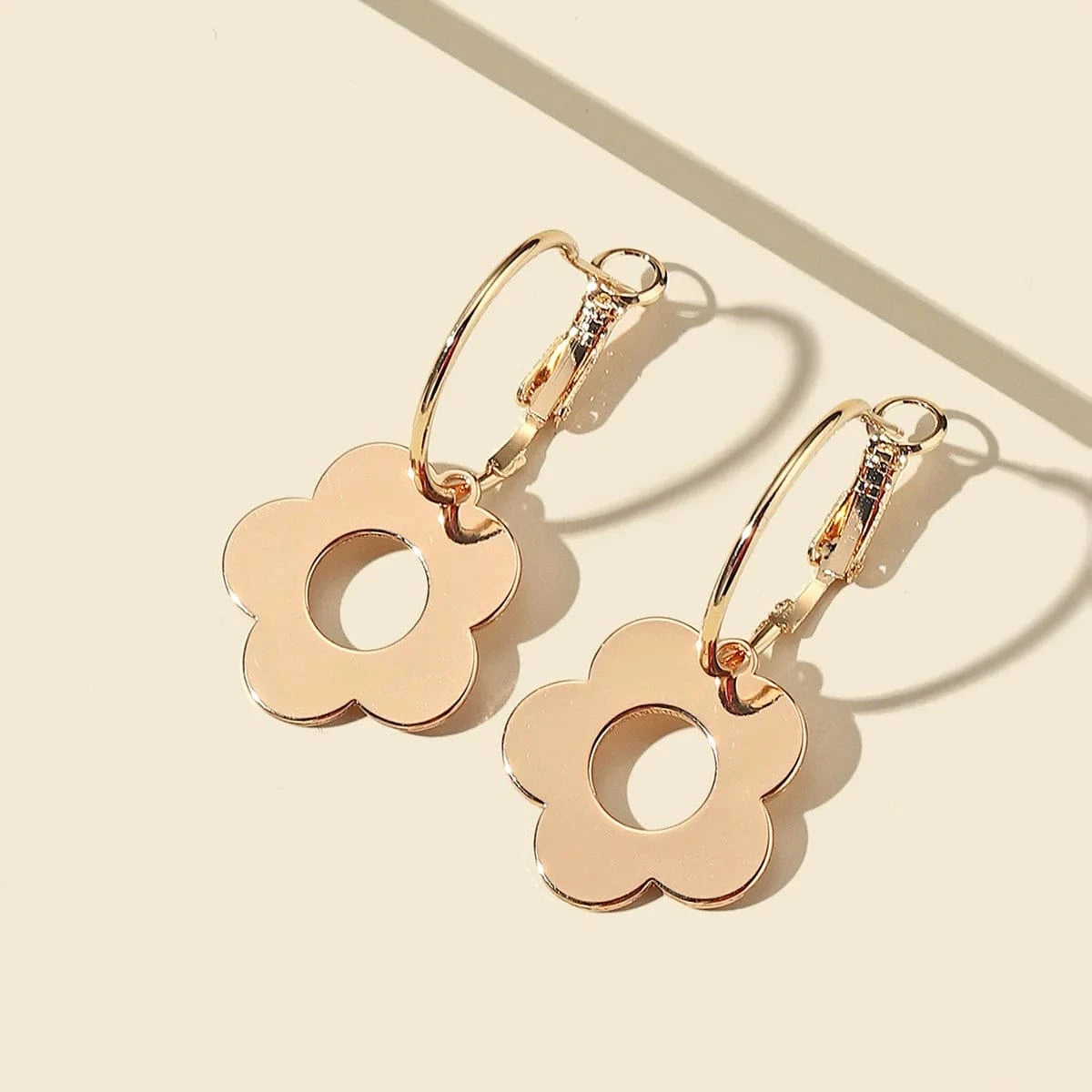 Fashion Earing 2024 Sweet Dangle Flower Earrings For Women Elegant Lady Vintage Drop Earring Jewelry