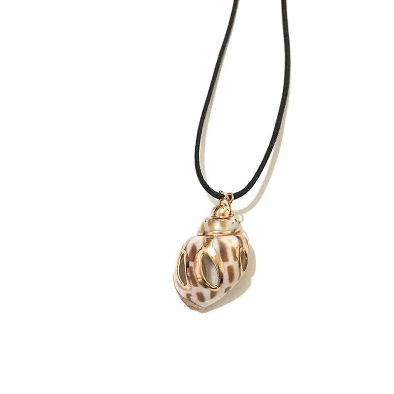 Fashion Hot Selling beach necklaces Natural Seashell Chokers Shell Scallop Pendant Boutique Necklace Jewelry for Women