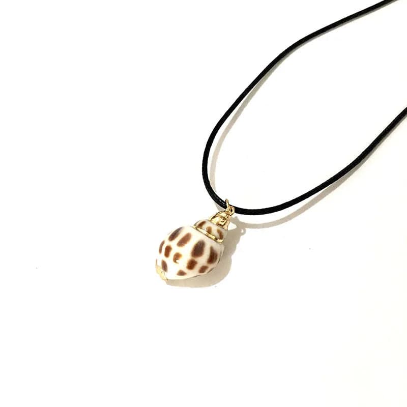 Fashion Hot Selling beach necklaces Natural Seashell Chokers Shell Scallop Pendant Boutique Necklace Jewelry for Women