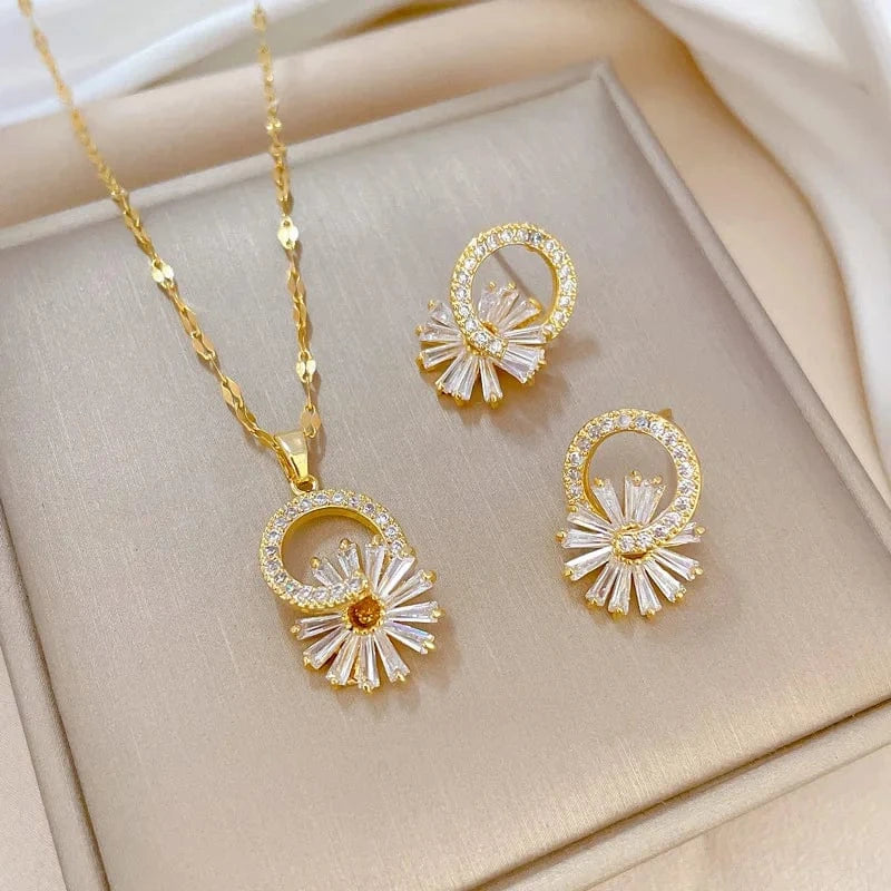 Fashion Jewelry Set Women Minimalist 18K Gold Stainless Steel Flower Necklace And Earrings Set For Gift
