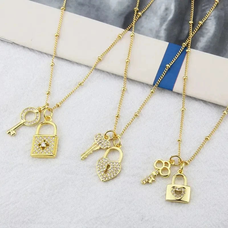 Fashion Key Lock Pendant Necklace 18K Gold Plated Copper Choker Inlaid Cubic Zirconia Clavicle Chain Jewelry