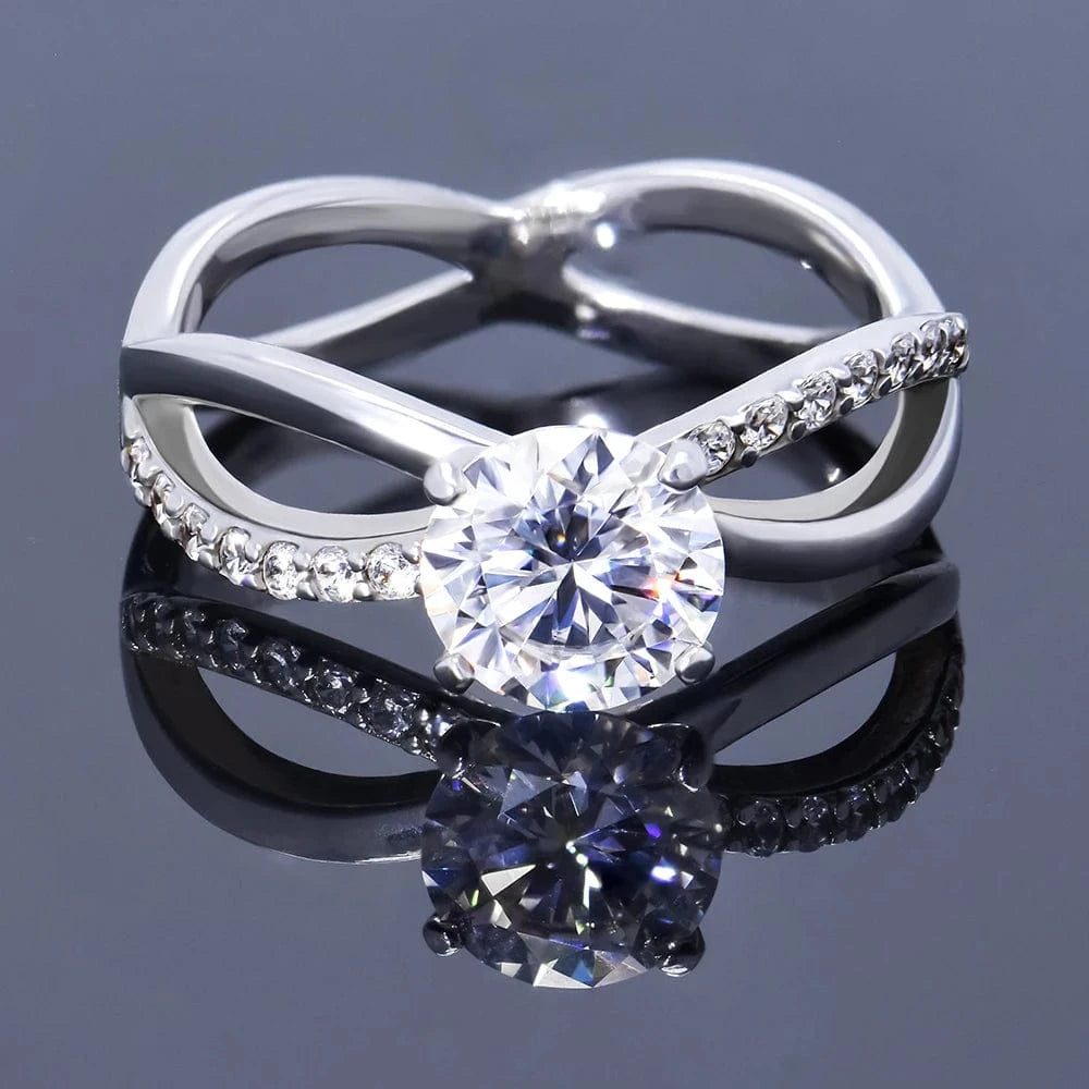 Fashion moissanite gemstone  lady's  ring  S925 fine  jewelry