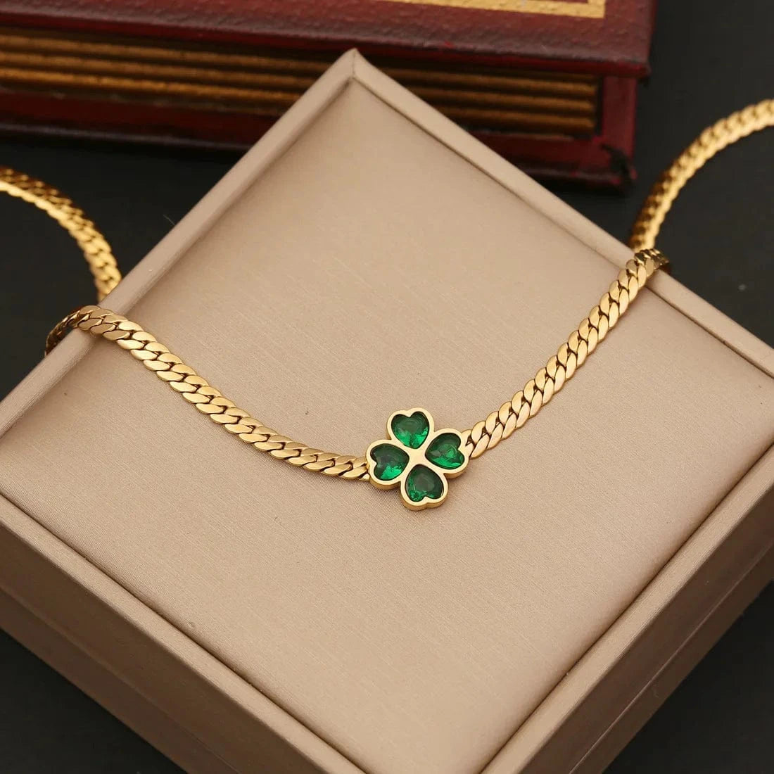 fashion / Necklace Wholesale Women Emerald Zircon Heart Four Leaf Clover Necklace Bracelet Earrings New 18k Gold Plated Stainless Steel Jewelry Set
