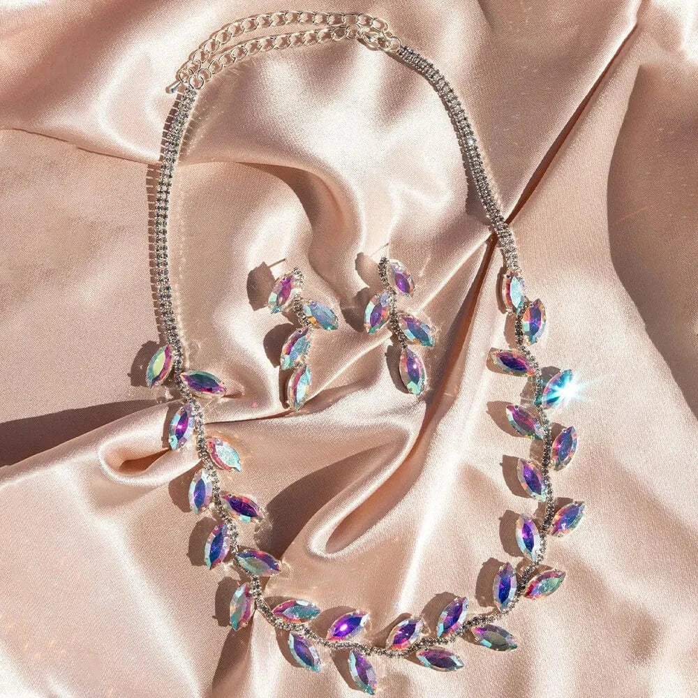 Fashion / tyep 3 Hot Selling Womens Luxury Wedding Flower CZ Zircon Jewelry Sets Gift Fashion Water Drop Necklace And Earrings Set Jewelry Set