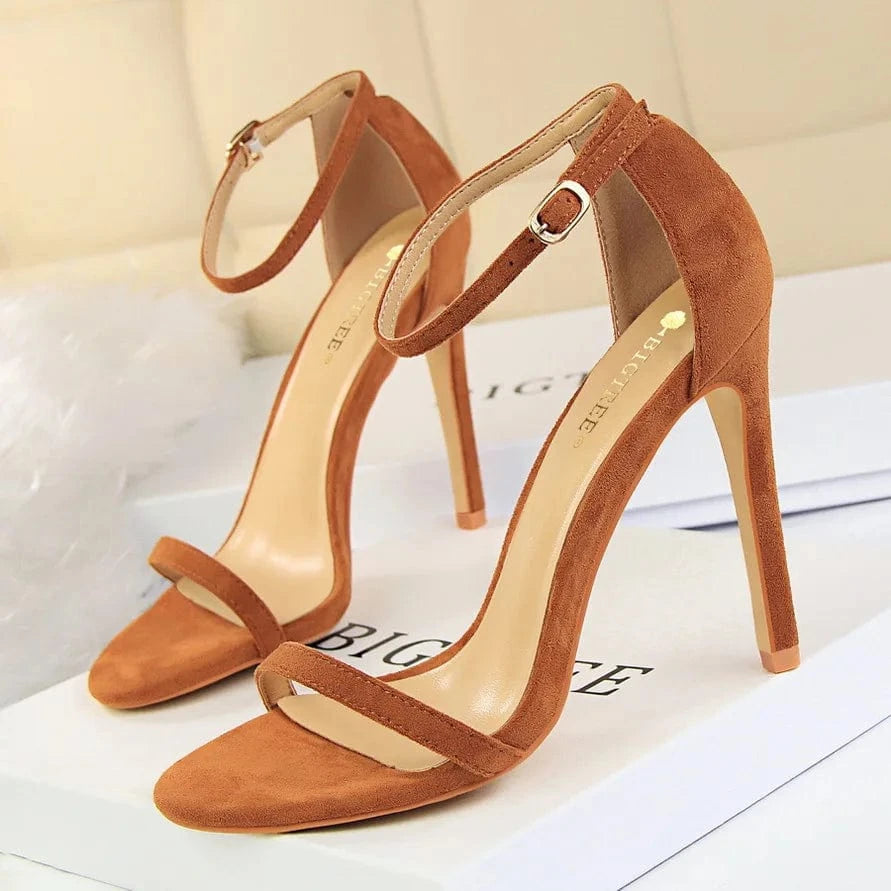 Fashionable Heel Ladies New Designer Shoes Women Ankle Strap Sandals Heeled Sexy Elegant Women Heeled Sandals