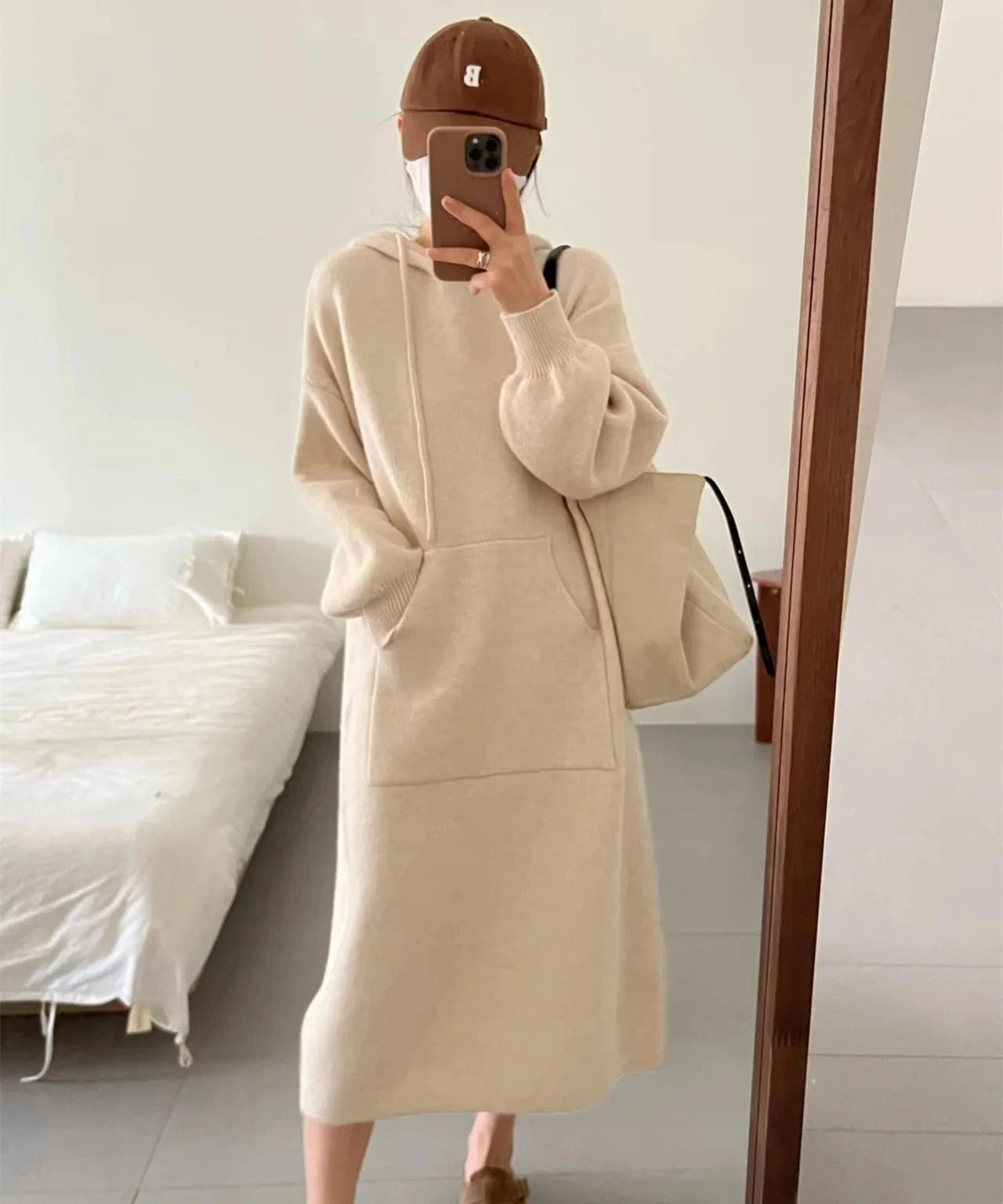 Free / Beige Lady Autumn Casual Hooded Dress Oversized Sweatshirt  Long Sleeve Loose Pocket Split Sweater Dress For Women