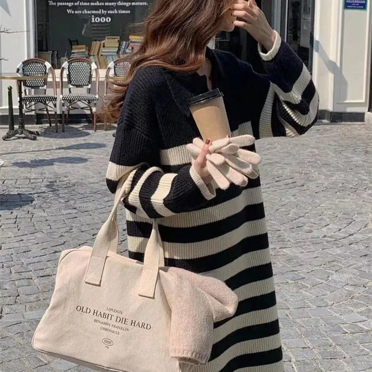 Free / Black 2024 Spring new arrival lady V- neck long sleeve loose fitting sweater dress striped lapel sweater dress