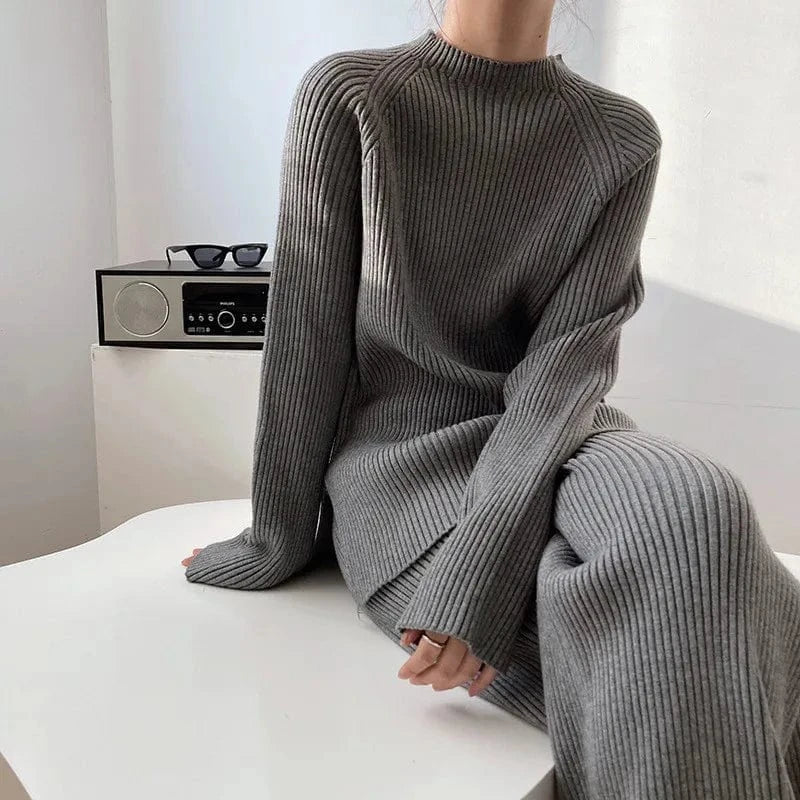 Free / Gray 2024 Autumn Winter Fashion Women New Arrival Crew neck long sleeve top with slim fit long pants twin set