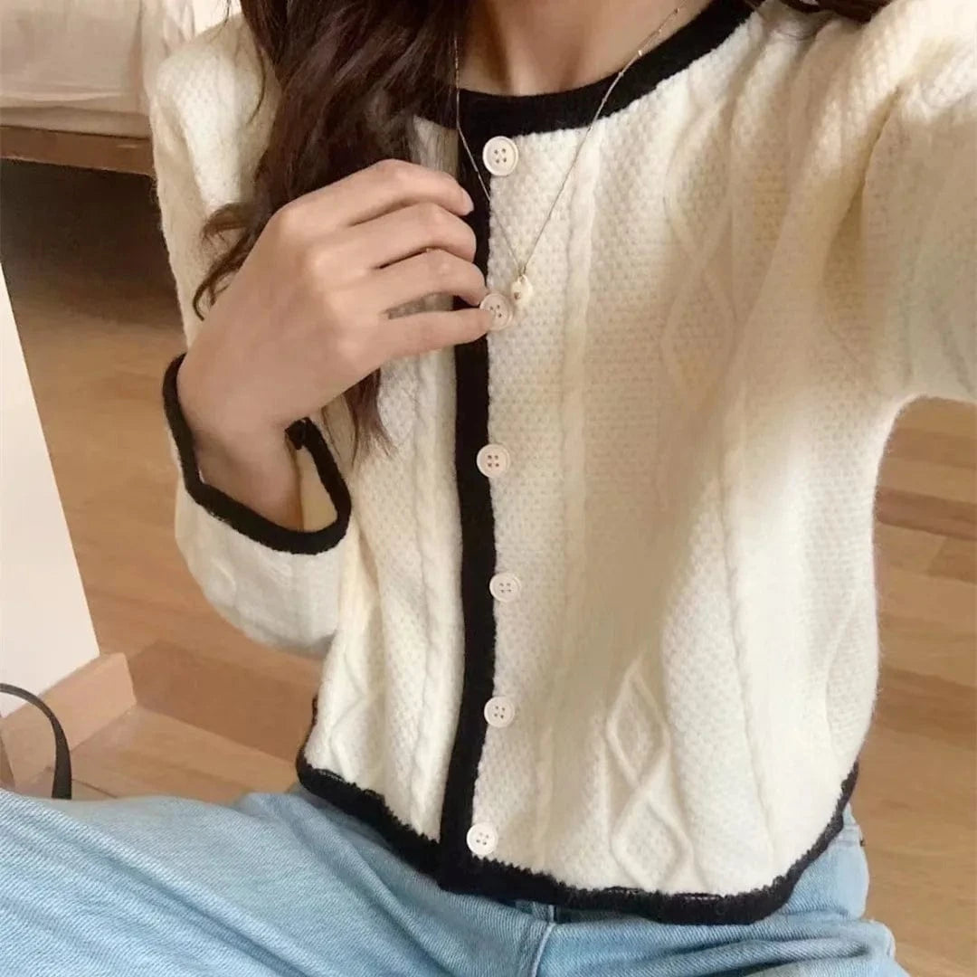 Free / White 2024 Spring woman new arrival crew neck long sleeve elegant cardigan vintage style sweater coat