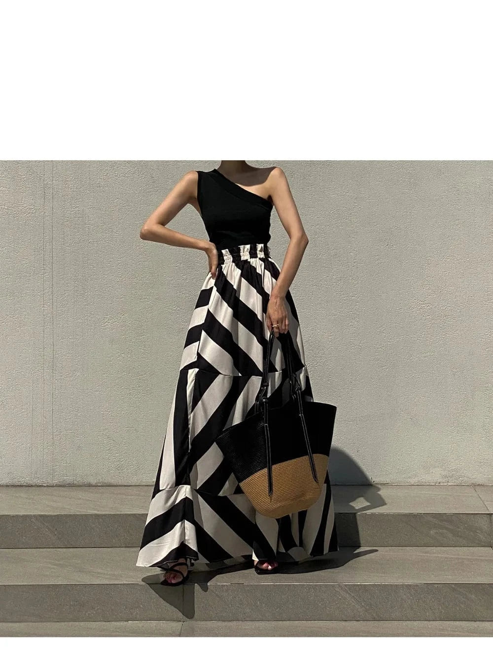 Free / White Vintage Maxi Skirt Midi  Long  for Women Korean Style Falda Larga Irregular Striped  Goth Mujer Moda 2024 New