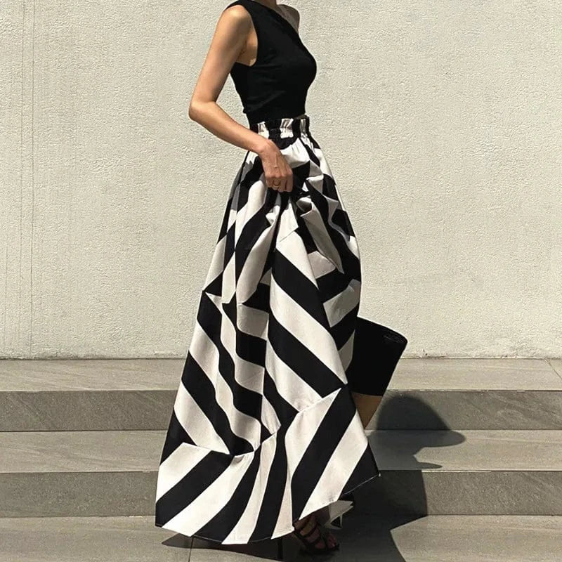 Free / White Vintage Maxi Skirt Midi  Long  for Women Korean Style Falda Larga Irregular Striped  Goth Mujer Moda 2024 New