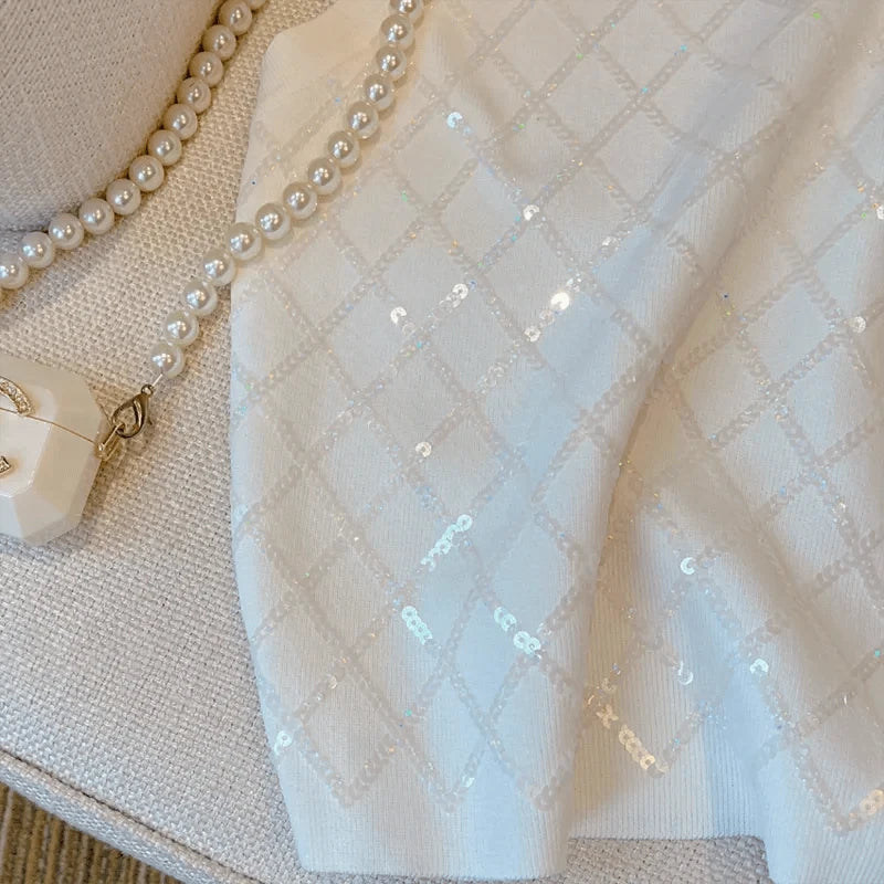 French round neck sequined halter top vest women's summer new fashion temperament white short joker casual sleeveless top.