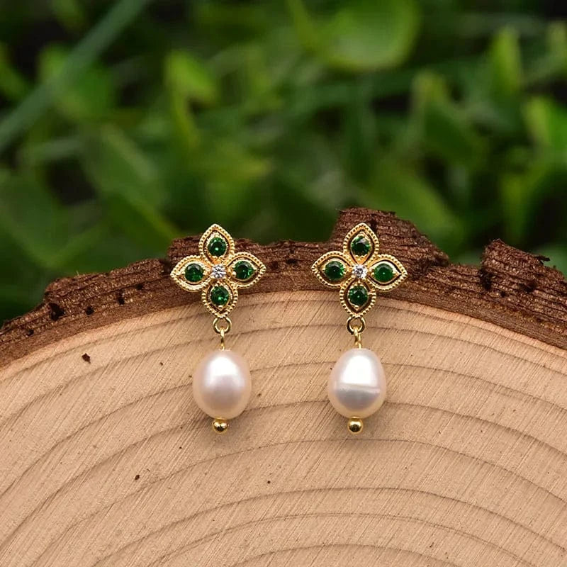 GE1046B Natural freshwater pearl drop earrings 925 sterling silver ear pin emerald earrings for women vintage classy luxury fine jewelry