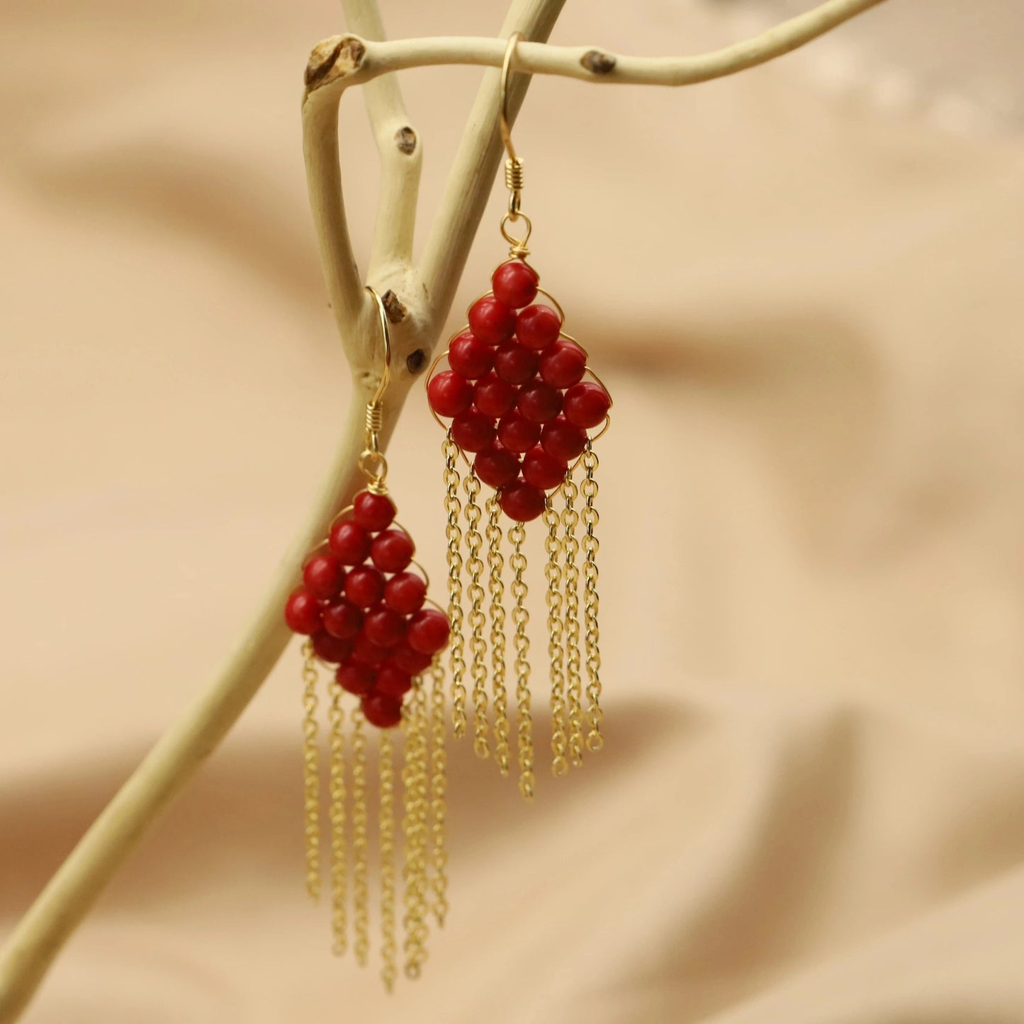 GE1055 Red Coral Natural Pearls Fashion Accessories Set Fine Woman Ring Earrings Necklace Luxury Customized Jewelry Wedding