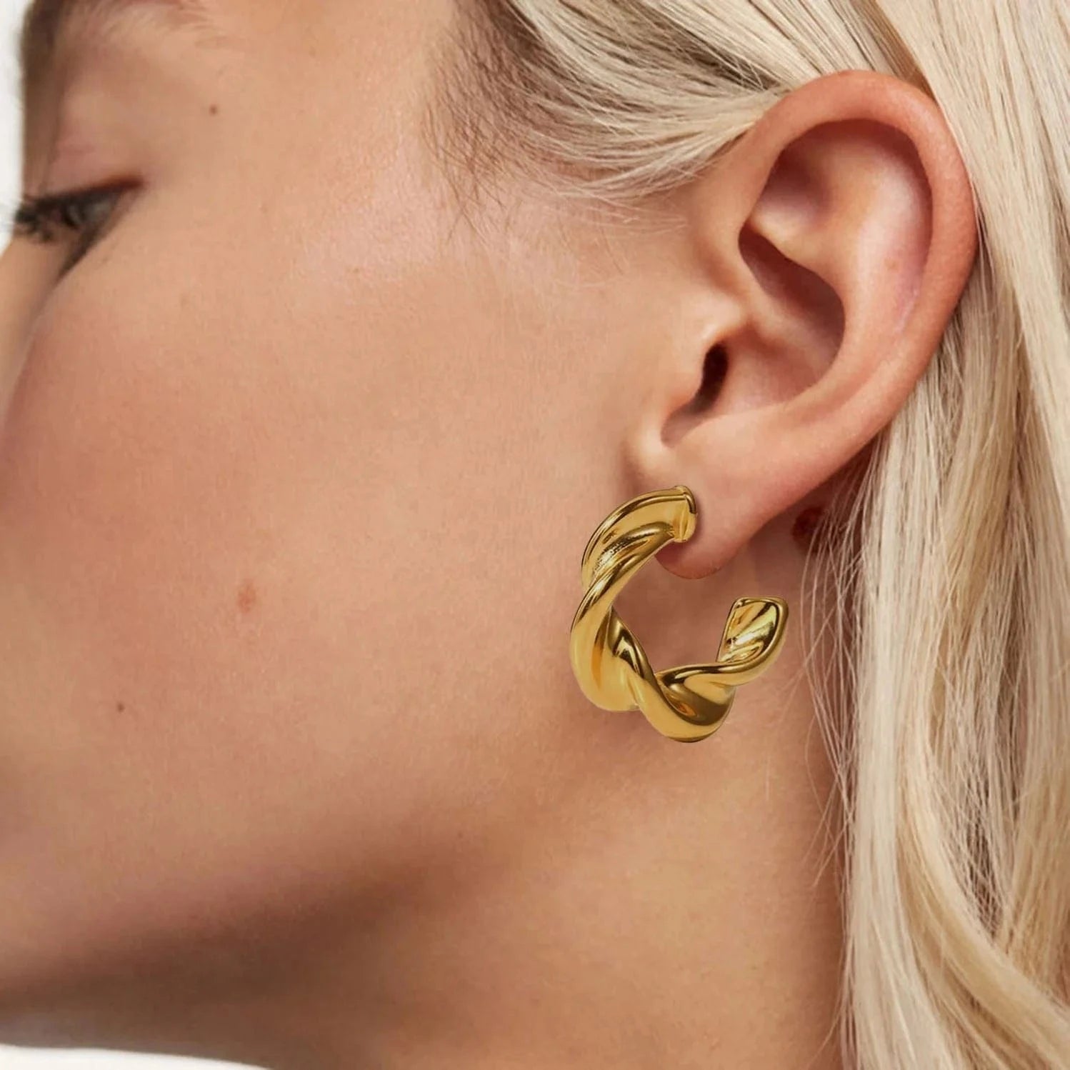 Geometric / E2248 E2248 INS Fashion 18K Gold Plated Twist CC Hoop Earring Wedding Geometric Stainless Steel C Shape Twisted Hoop Earrings