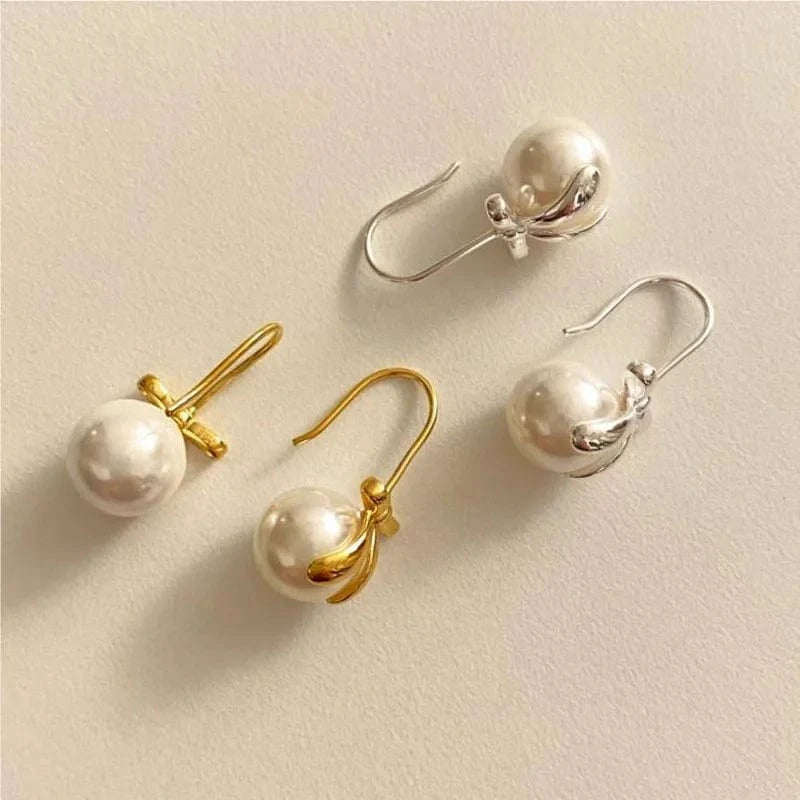 Geometric Wholesale 925 Sterling Silver Lovely Sweet Simulated Pearl Bowknot Clip Earrings