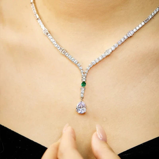 Geometry / 16inches / necklace High-End 18K Gold-Plated Micro Inlaid Short Necklace Fashionable Banquet Jewelry for Women Chain Type Pendant Accessory