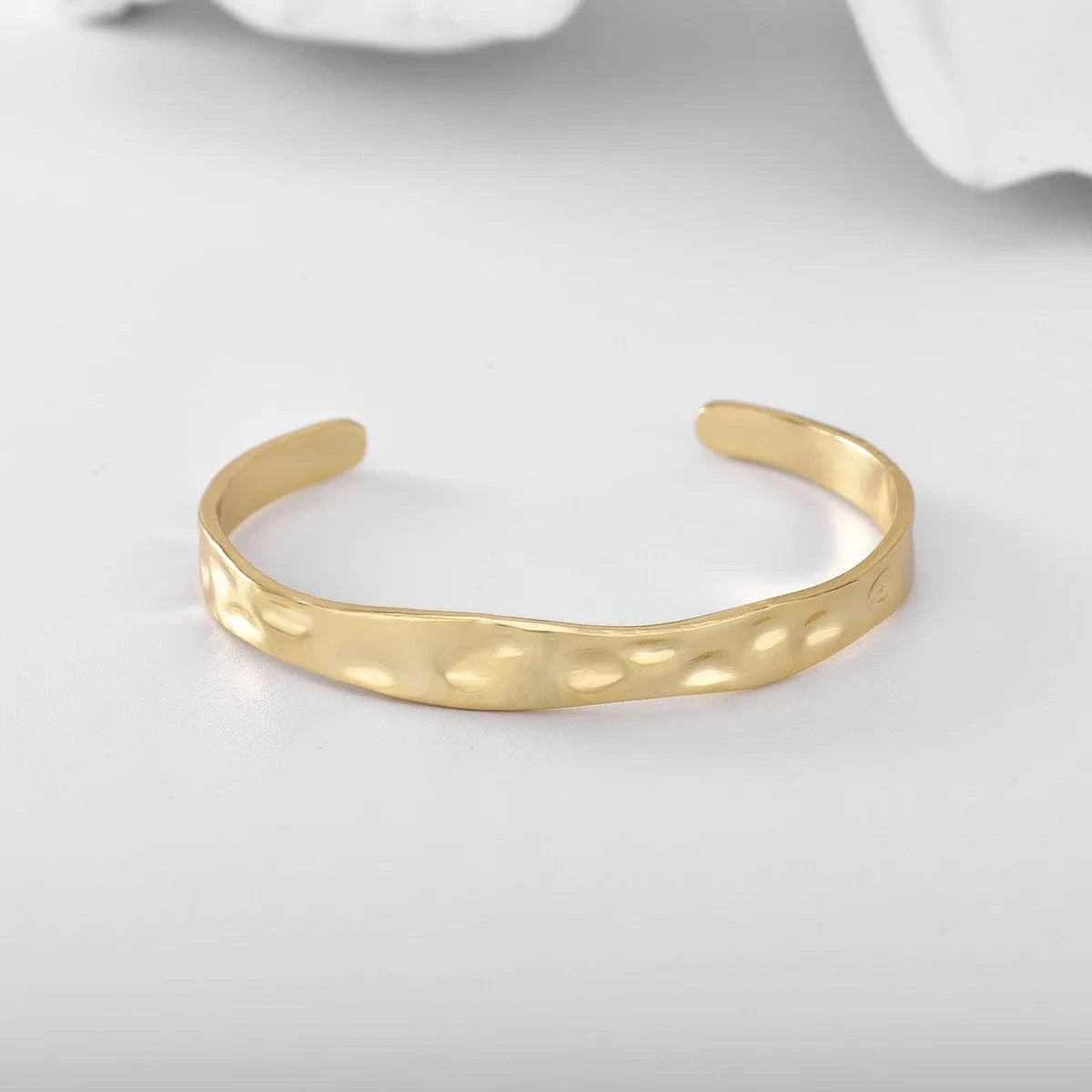 Gold-CYB0067 2024 Fashion Embossed Bracelet Women C Shape Hammered Pattern Brass 18K Gold Plated Bracelet Vintage Jewelry
