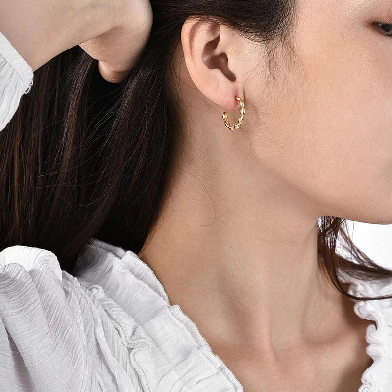 Gold-CYE0321 2024 Fashion New C Shape Hoop Earrings Jewelry 925 Silver Needle Copper Gold Plated Stud Earrings