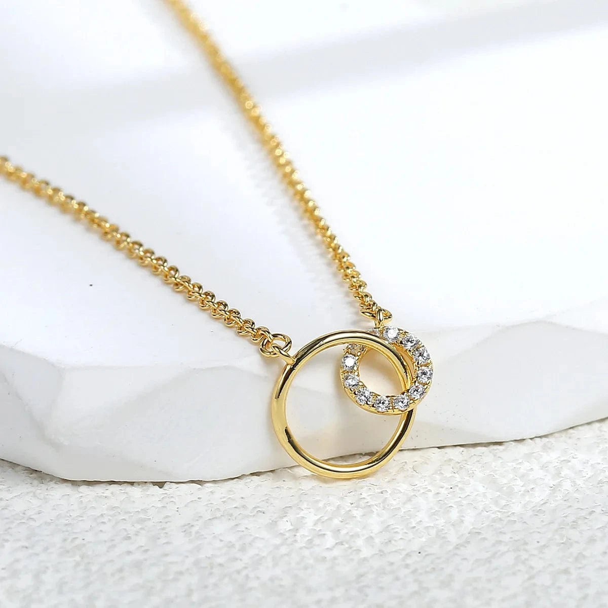 Gold-CYN0085 2024 Fashion Double Ring Buckle Necklace Copper Real Gold Plated Geometric Pendant Clavicle Chain Jewelry
