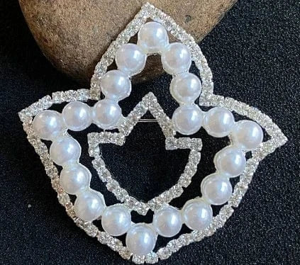 Gold Silver Exquisite Greek IVY Leaf sisters Social Symbol Rhinestone Pearl Metal Jewelry brooch