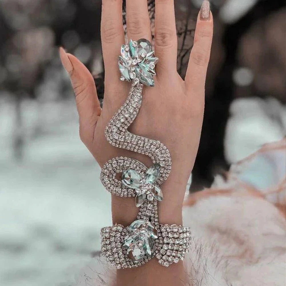 Gothic Exaggerated Snake Bracelet Luxury Rhinestone Bracelet for Women Wholesale Fashion Party Jewelry