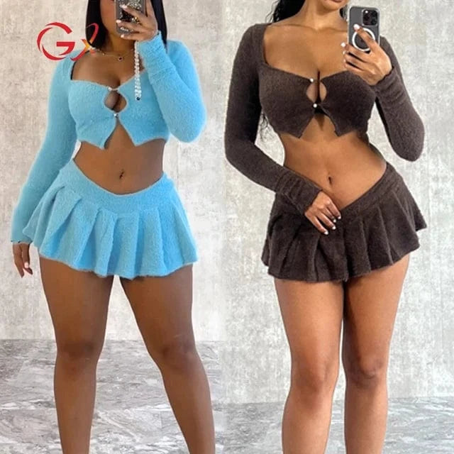 GX9437 Wholesale 2024 spring street wear sexy fuzzy outfit long sleeve cropped top and mini pleated skirt women 2 piece set