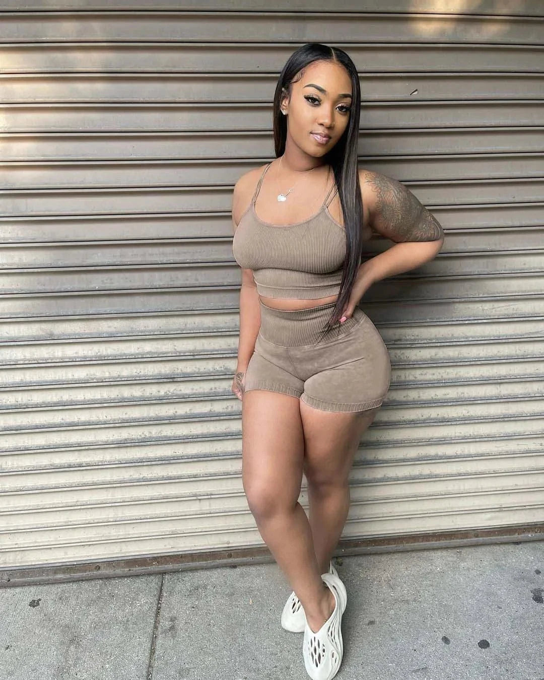 Gym Fitness 2 Piece Sets Shorts for Women Sets Ladies Shorts and Top Set Women Athletic Jogger Suit Biker Shorts Outfits