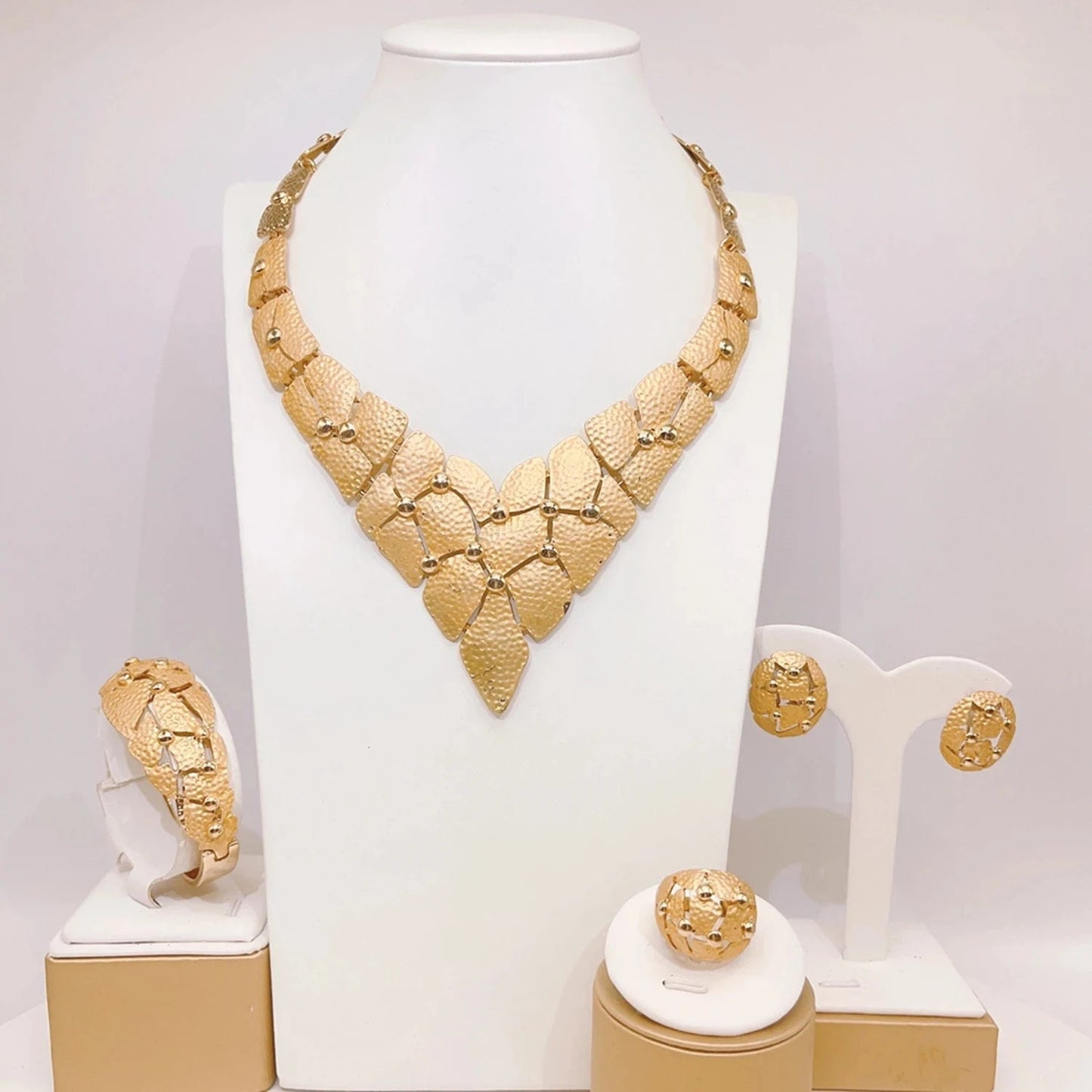 HA2337714 Dubai High Quality Alloy Jewelry Sets Women Wedding Party Accessories For Women 18 K Gold Jewelry African Necklace Set