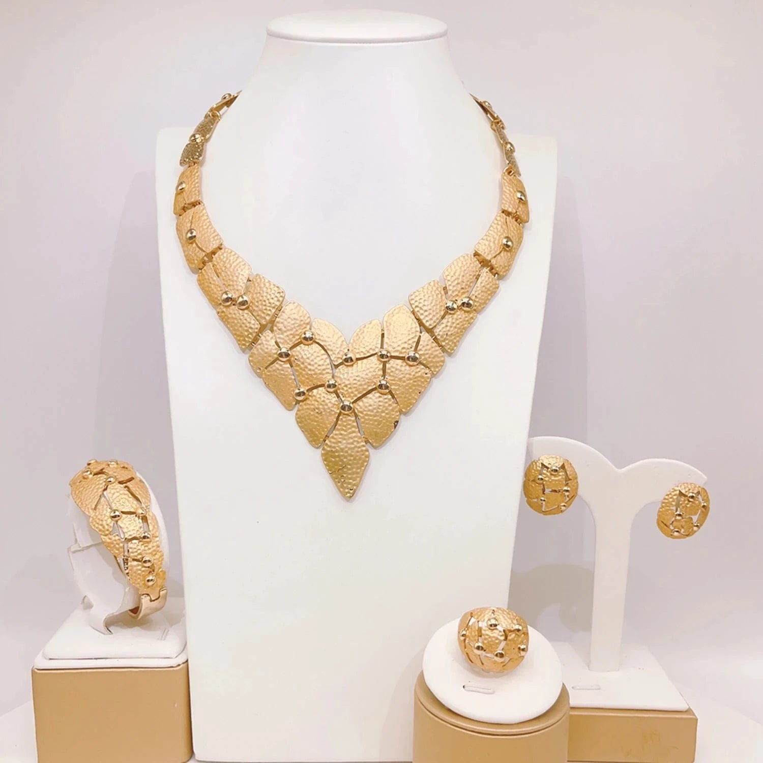 HA2337714 Dubai High Quality Alloy Jewelry Sets Women Wedding Party Accessories For Women 18 K Gold Jewelry African Necklace Set