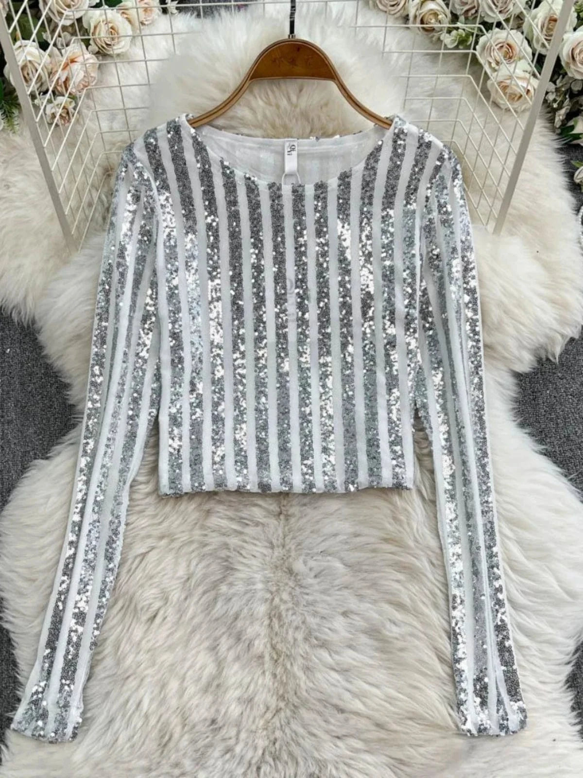 High-End Heavyweight Sequin Splice Me Long Sve round Ne T-irt Women's Spring Summer New Slimming Top Korean Sle