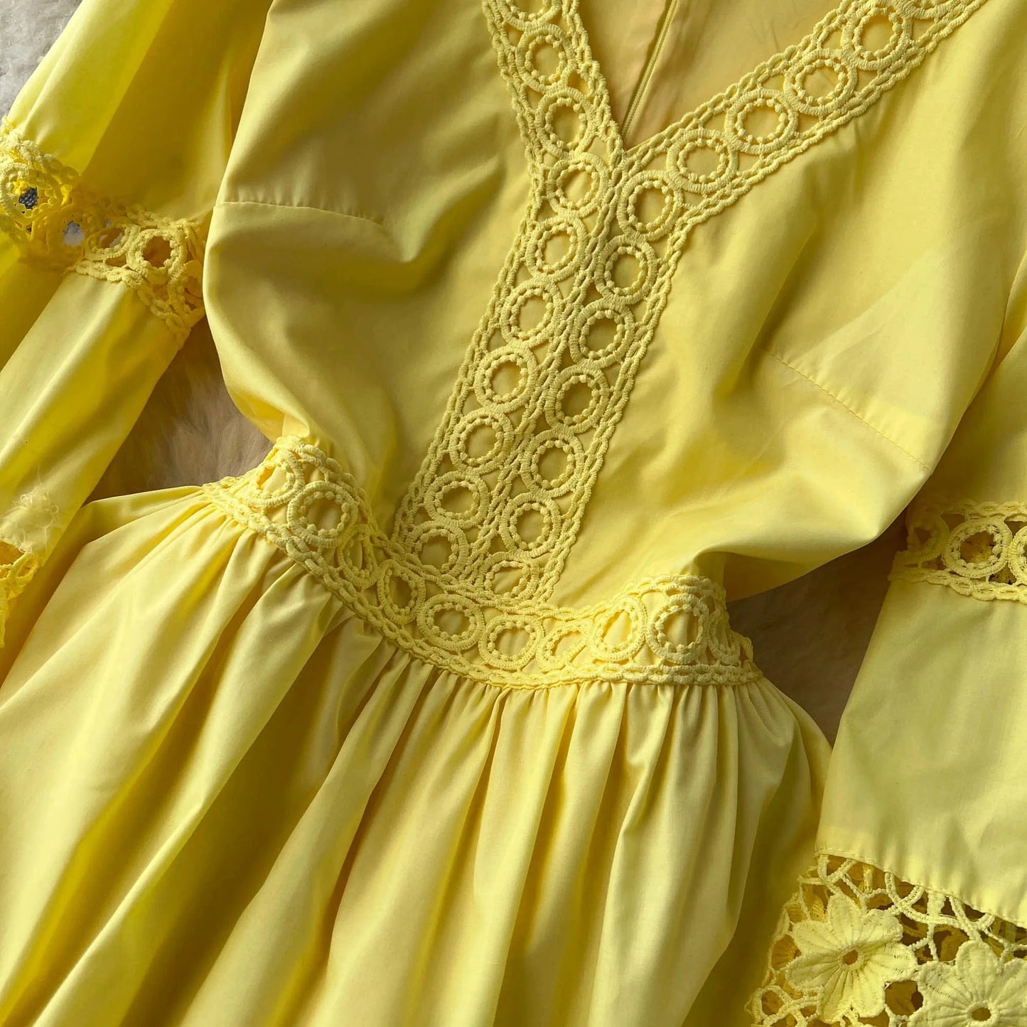 High Quality Crochet Lace Patchwork Long Sleeve Long Dresses Women