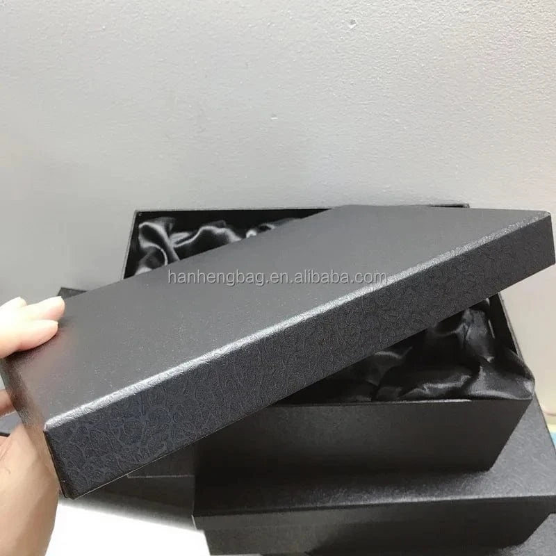 HighEnd 2024 Evening Wine Champagne Glasd Bottle Shape Crystal Clutch Banquet Handbag Party Dinner Purse Rhinestone Luxury Women