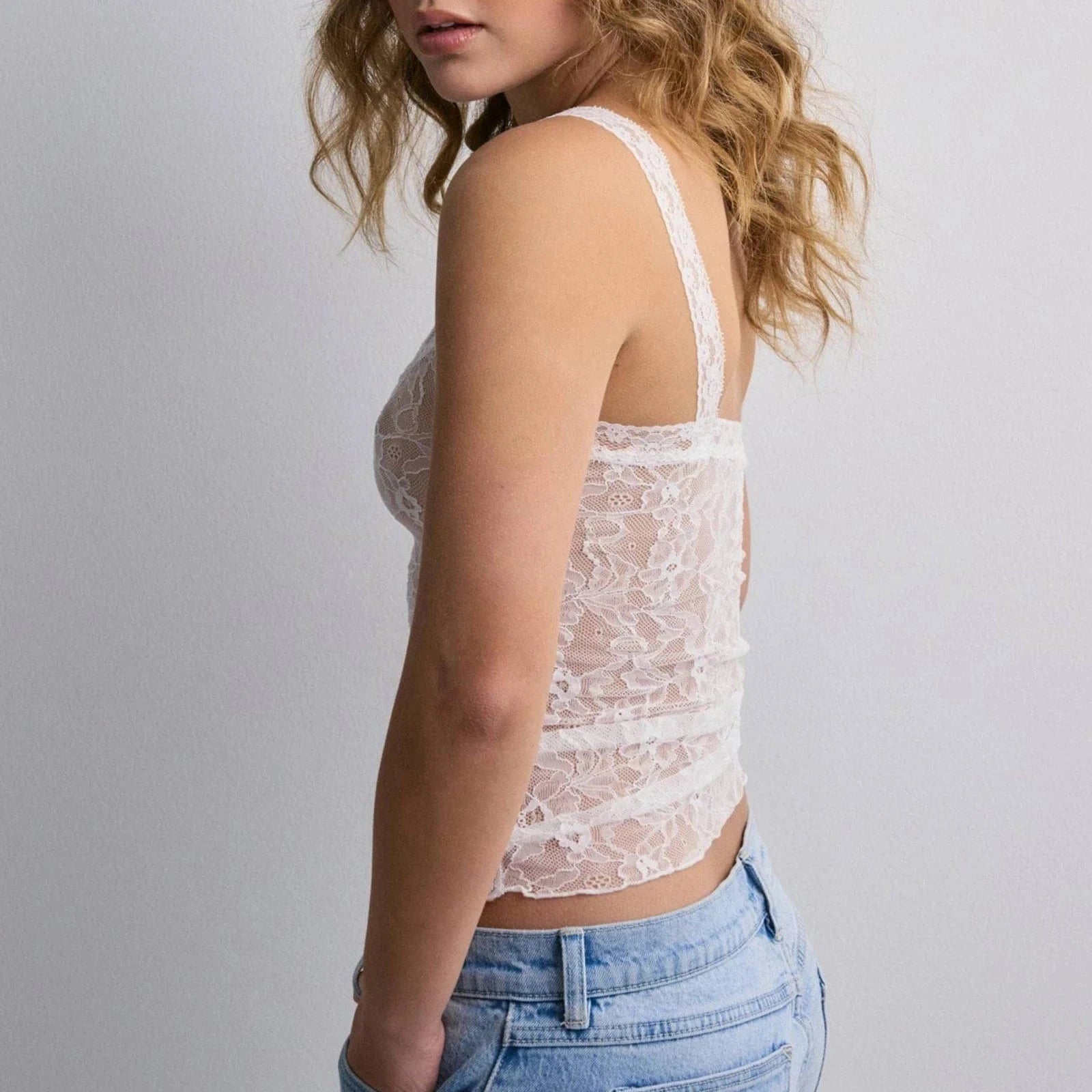 hirigin Aesthetic Slim Fit Camis Retro Floral Lace Sheer Crop Tops Cottage Grunge Sleeveless Shirt Vest Y2k Vintage Tank Tops