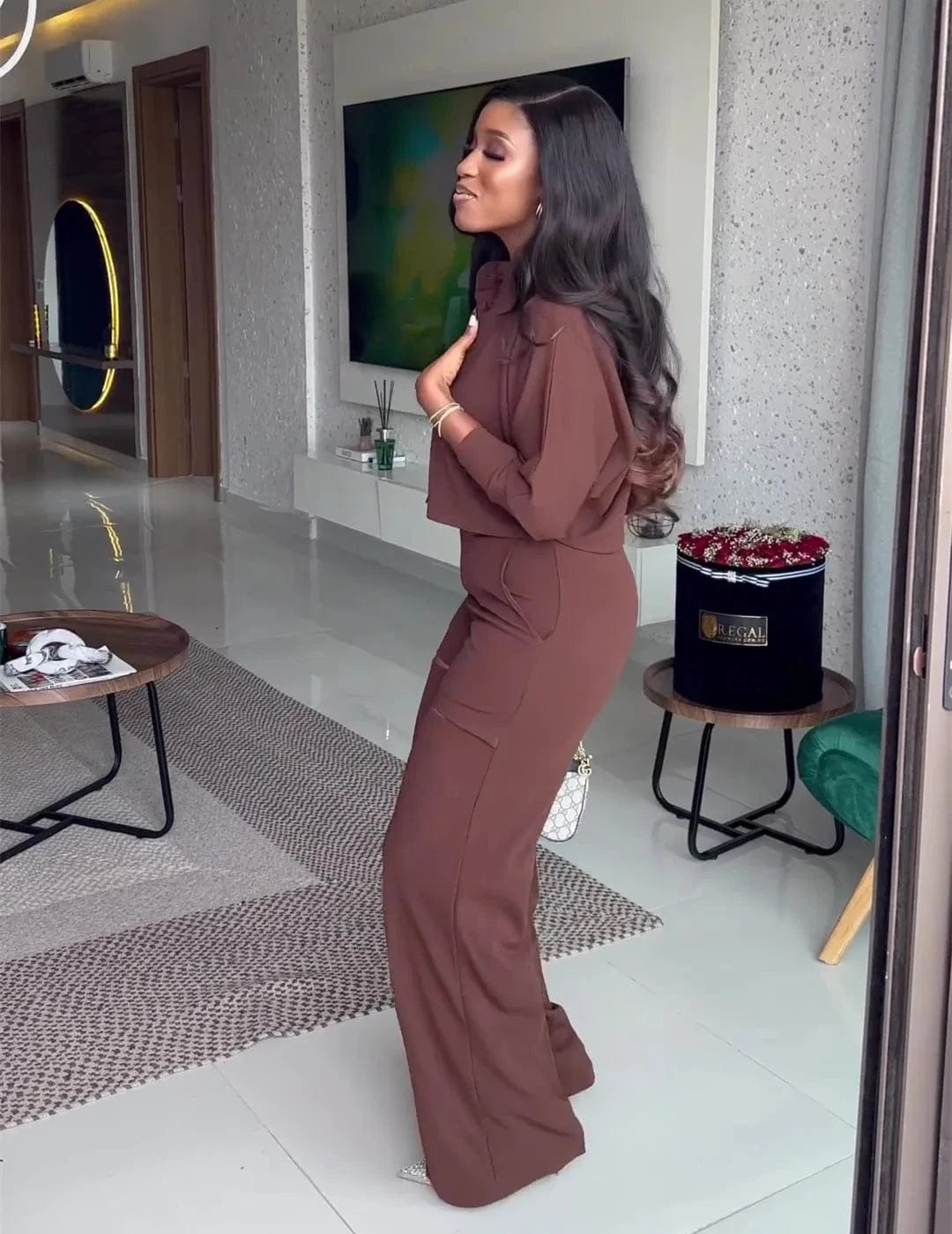 HK6952 2024 New Arrivals Half Sleeve Crop Top 2 Piece Set Summer Lounge Set Women Two Piece Pants Set