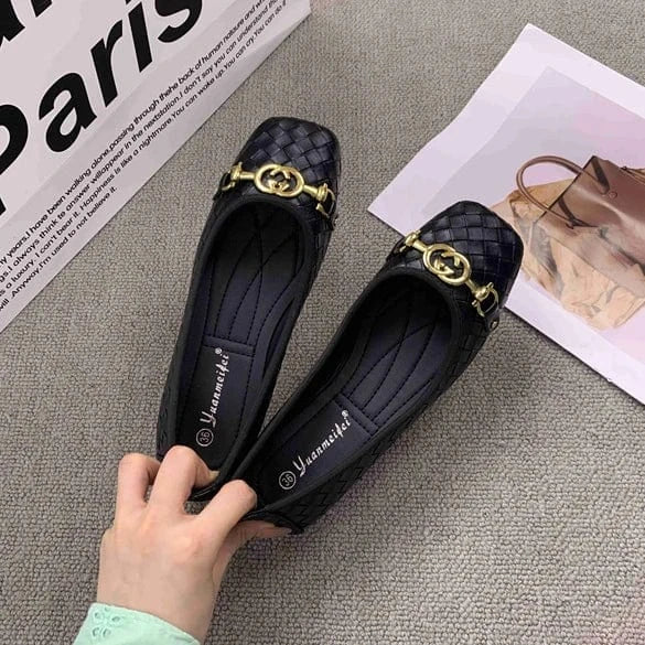 Hot sale 2024 autumn new shallow mouth flat heel casual square head simple solid color women's shoes